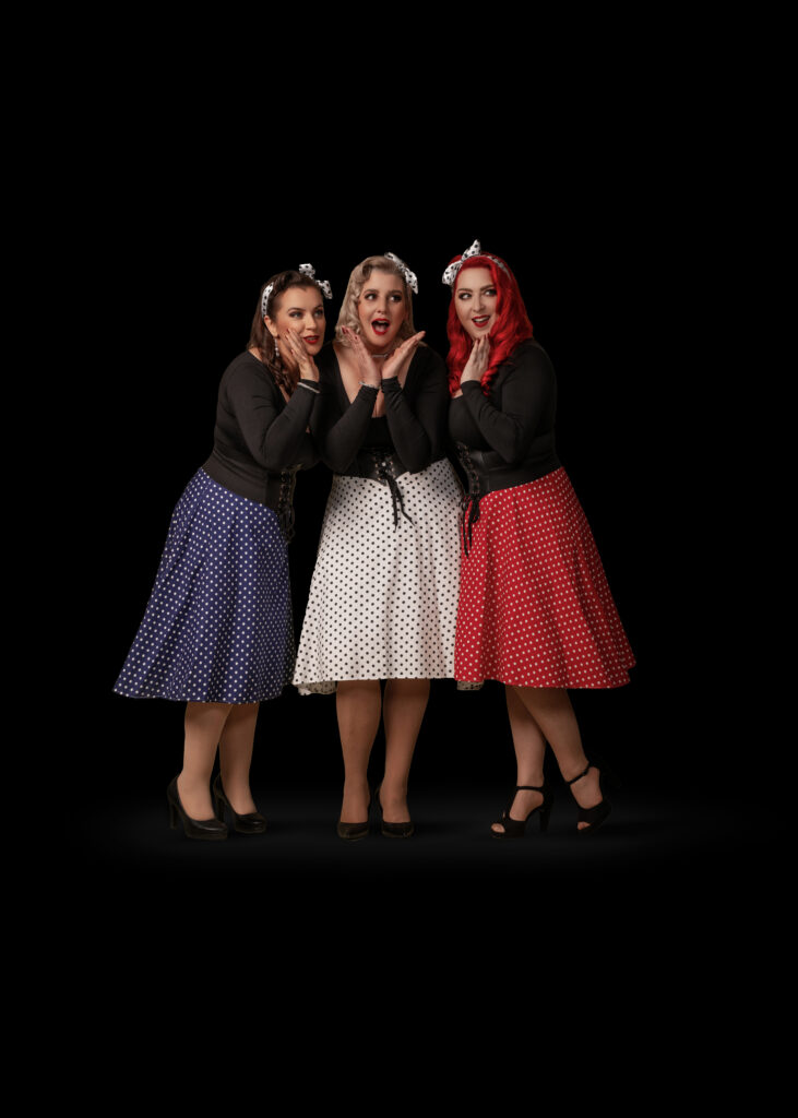 Ladybugz-skupinska-crno-ozadje